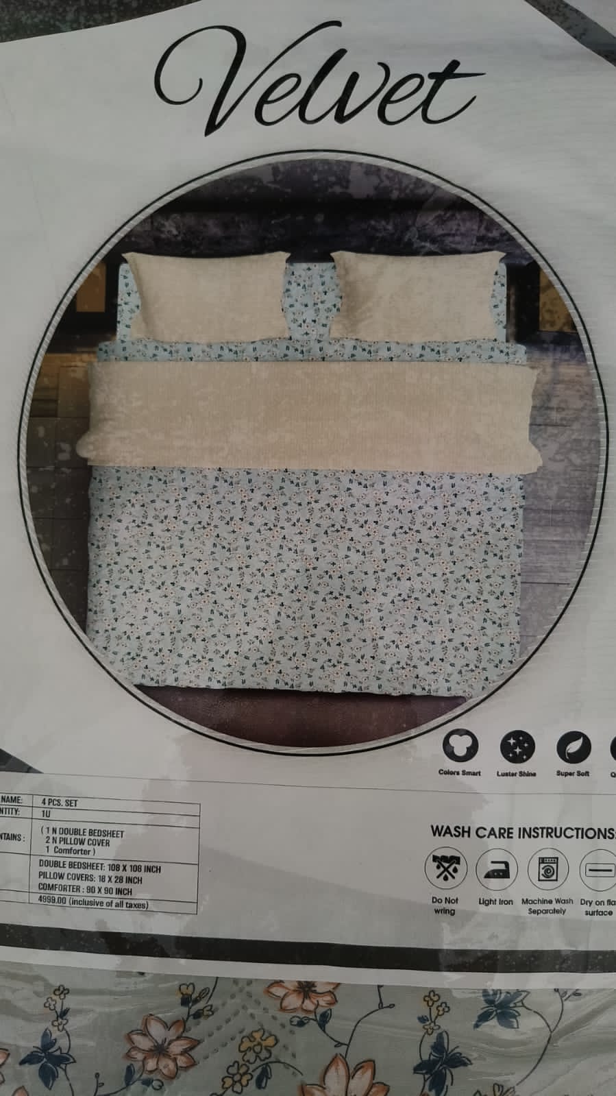 Velvet 4 Piece Bedsheet - Image 2