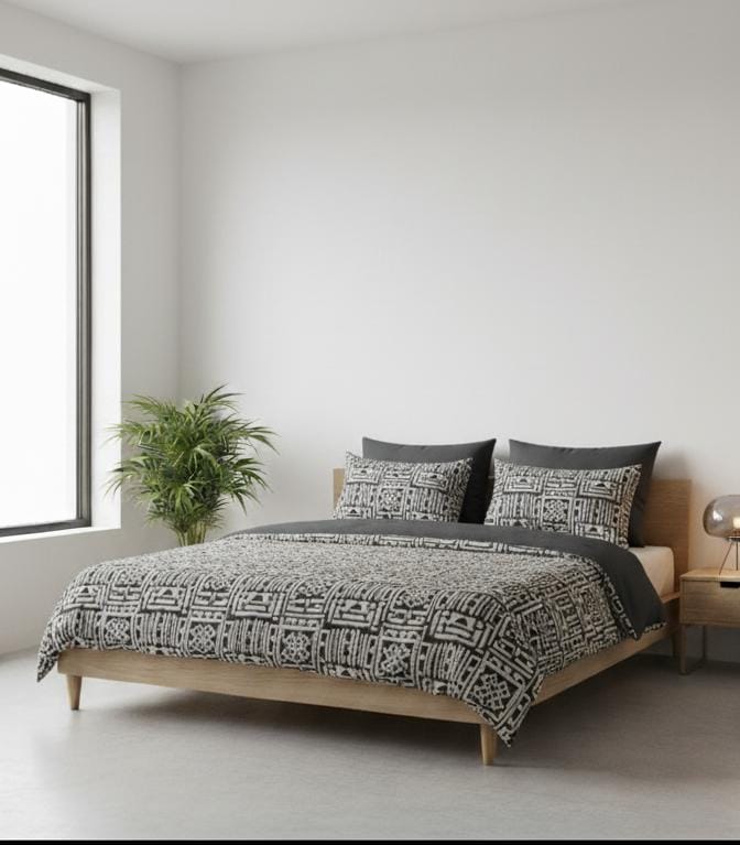 Eclairs Quilted  Bedsheet