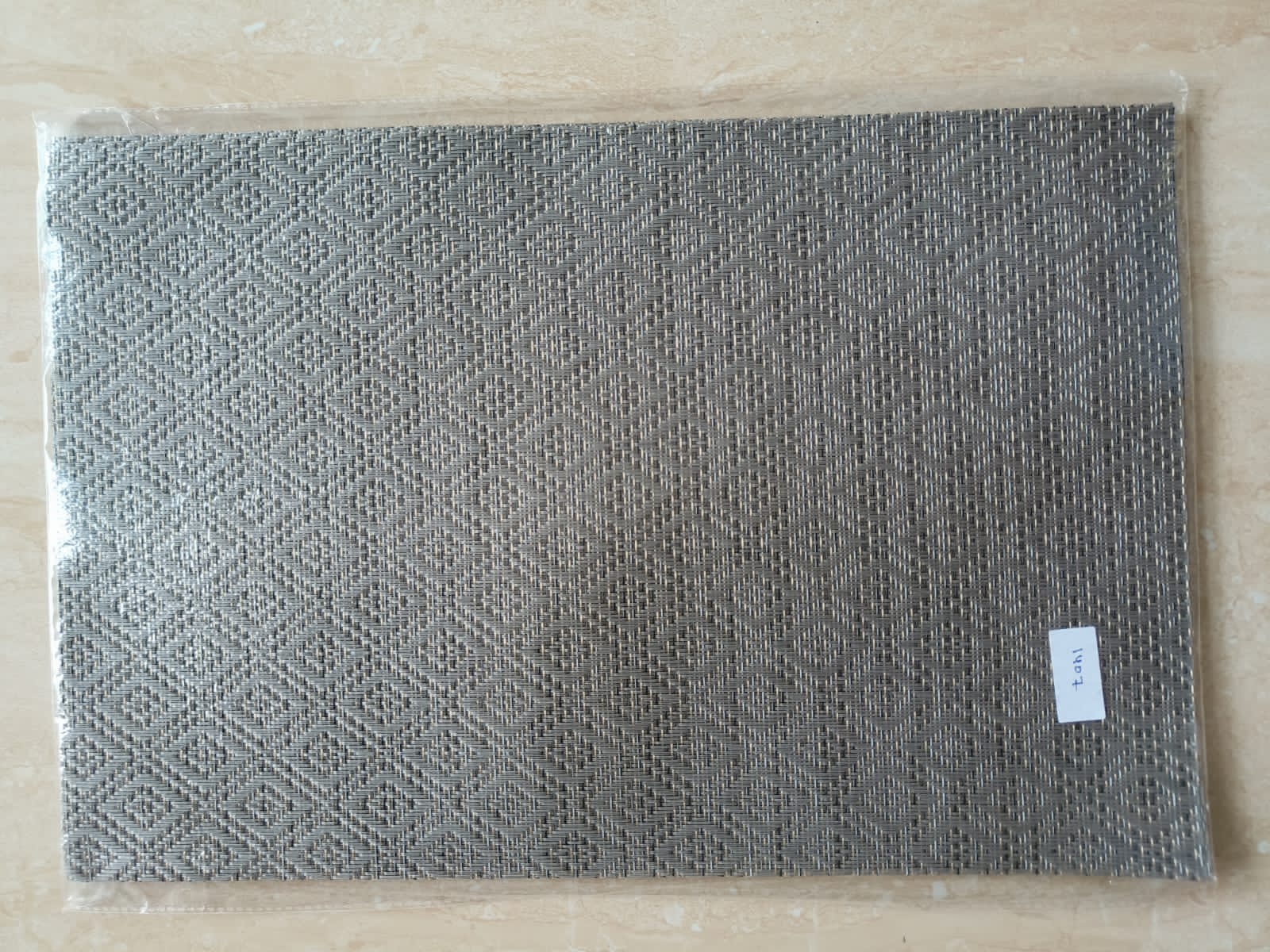 Dining Table Mat Set (6 Pieces) - Image 2