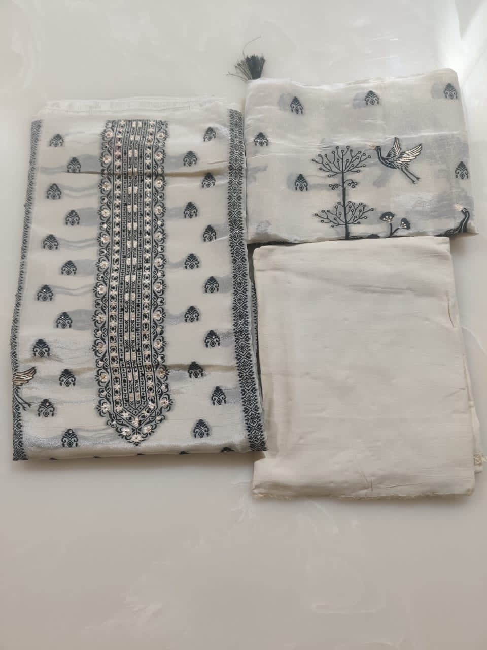 White Shimmer Booti Embroidered Suit - Image 2