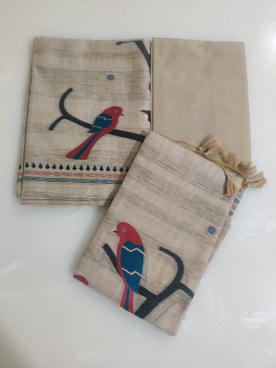 Timeless Jamdani Handloom Suit - Image 2